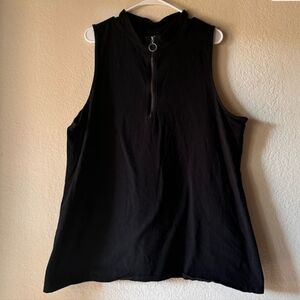 torrid Black Sleeveless Zip-Front Tank
